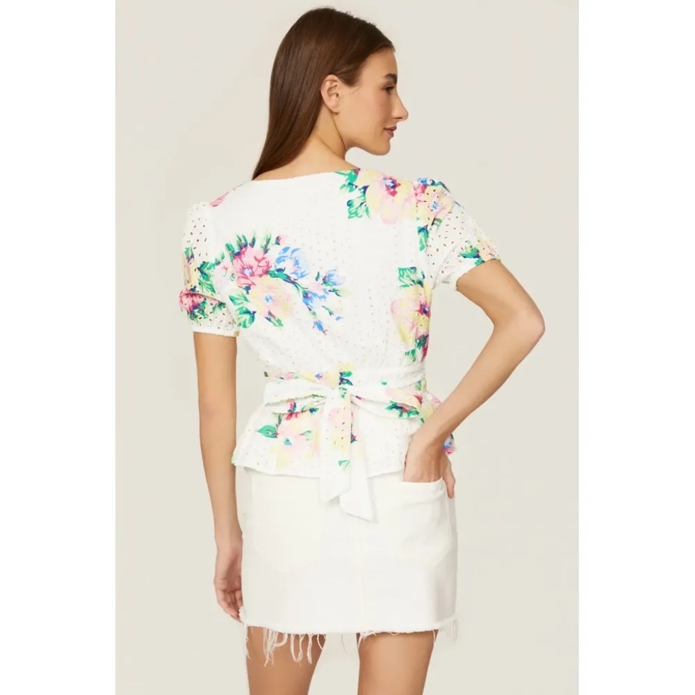 RTR Slate & Willow White Floral Top - size S - Picture 2 of 5